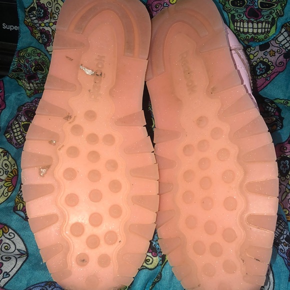 🥰🌸 Adorable Pink Reebok’s 🌸🥰 - Picture 5 of 6